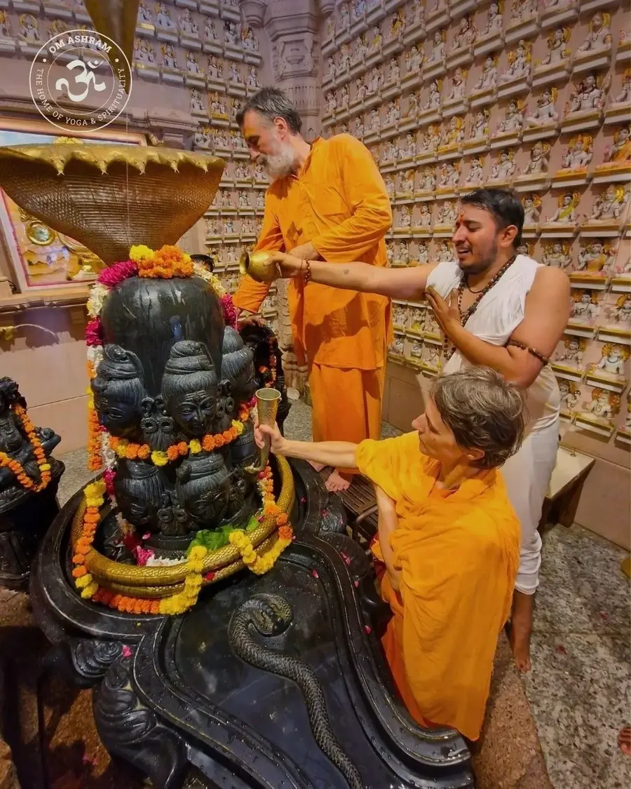 seven-day-mahamrityunjaya-and-rudrabhishek-ceremony bodyImage